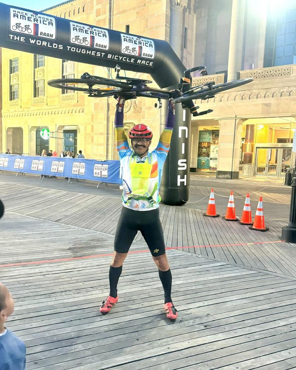 Krishnapips's tweet image. Fitness is not the end goal, fitness is a lifestyle, very base of our living. It&apos;s our way of celebrating a good life. What did you do today to build your strength? #FitnessMotivation