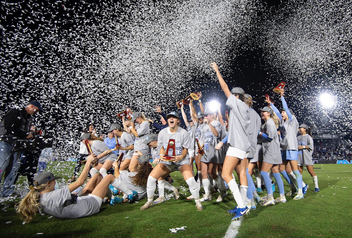 uncwomenssoccer's tweet photo. SOMEONE PINCH US!! https://t.co/ueFMz6z6e0