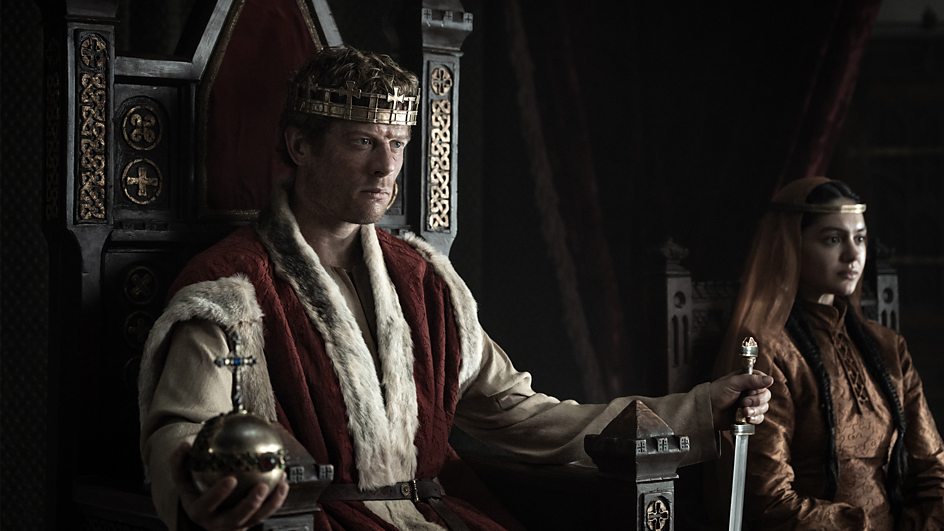 inSanosTV's tweet image. Novas imagens de William, Duque da Normandia (Nikolaj Coster-Waldau) e Harold, Conde de Wessex (James Norton) na nova série da BBC/CBS - &apos;KING AND CONQUEROR.&apos;
#KingAndConqueror 

Novo épico histórico de oito partes que chegará ao BBC iPlayer e BBC One em 2025.+