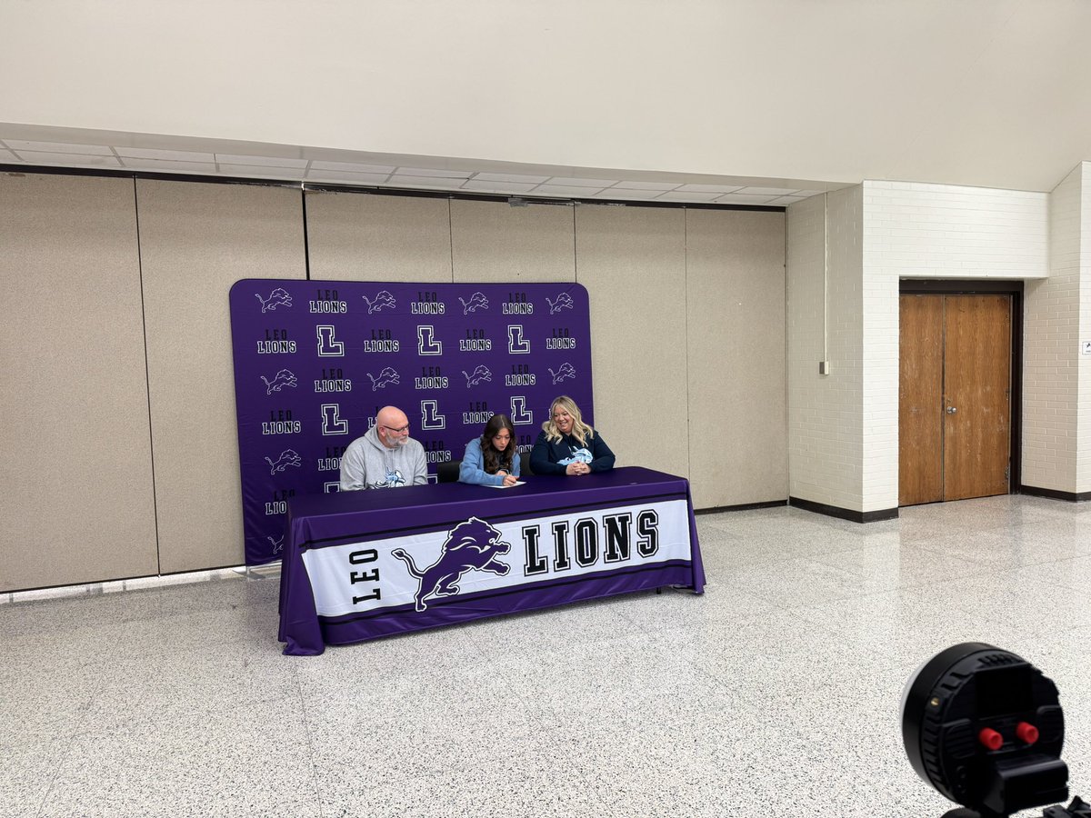 Carley Funk tweet media