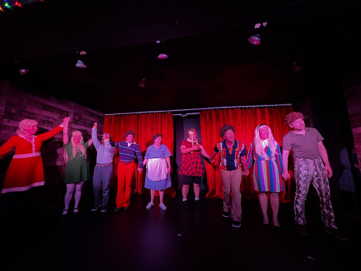 Held2gether's tweet photo. Our Holiday Improv Flight this past weekend was so much fun! Congratulations to the H2G Troupe on a successful show! https://t.co/n1fkASjXkH
