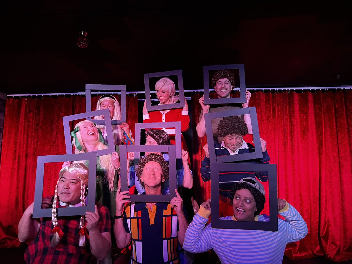 Held2gether's tweet photo. Our Holiday Improv Flight this past weekend was so much fun! Congratulations to the H2G Troupe on a successful show! https://t.co/n1fkASjXkH
