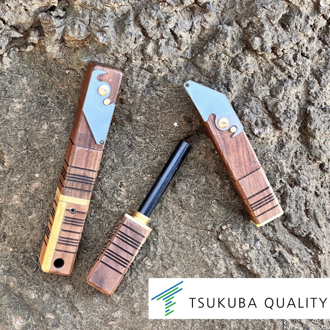 BridgesFact's tweet photo. おはようございます☀️

昨日から販売開始を開始した
「拵-KOSHIRAE-」ですが、

なんと茨城県つくば市から
”つくば市発の優れた商品”として、
「つくばクオリティ」の認定を頂きました🎉

まさかキャンプ道具が行政からのお墨付きがもらえるとは。。。笑
中の人が一番驚いているかもです笑

購入ページ
https://t.co/IVCXxu4q5H

#拵 
#こしらえ 
#ブリッジズファクト 
#キャンプ 
#つくば市 
#つくばクオリティ