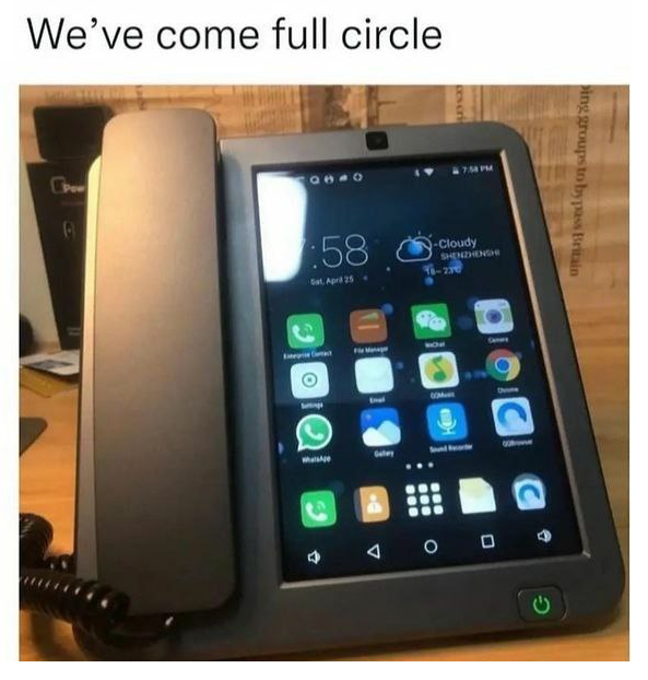 SpillTheMemes's tweet image. 😂