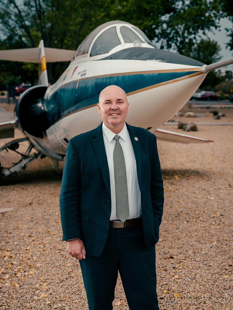 Congratulations to Dr. Ken Witcher on being named Chancellor for the Prescott Campus!
Dr. Witcher has guided our Prescott Campus with exceptional leadership since July 2024. 

Here’s to continued success and innovation! #GoERAU 
Read more: ow.ly/SZ8L50UnRGp