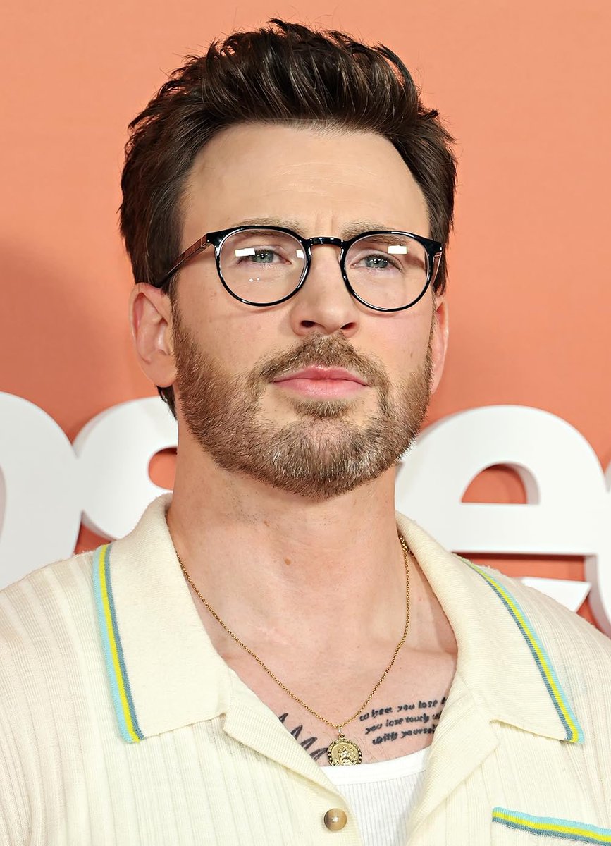 PopBase's tweet photo. Chris Evans is returning to the MCU in ‘Avengers: Doomsday’ alongside Robert Downey Jr, according to TheWrap. https://t.co/aVebPbOd9S