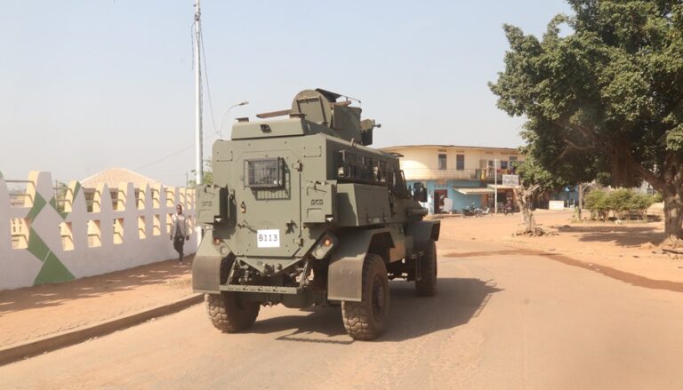 Intelligency225's tweet photo. #Cotedivoire 🇨🇮 #Zanzan | Les Forces armées de Côte d’Ivoire (FACI) mènent un exercice tactique #interarmes dans le district du Zanzan depuis le mercredi 4 décembre 2024 pour s’achever samedi 14 décembre 2024, dont l’objectif vise à renforcer la coordination des capacités opérationnelles interarmes et à tester le soutien médical en situation de combat.

L’état-major des #FACI a présenté ses excuses aux populations pour d’éventuels désagréments causés par ces activités, tout en s’engageant à en limiter l’impact.