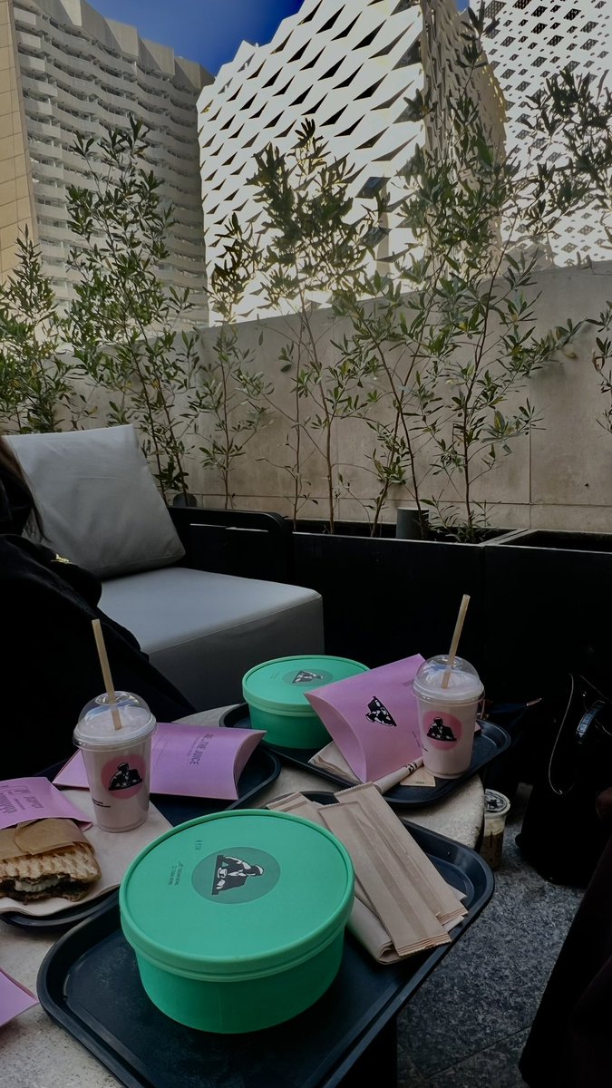 cvvvi11's tweet photo. طلعه بعد اصعب فاينل🥹 https://t.co/sjmqK2fPaQ