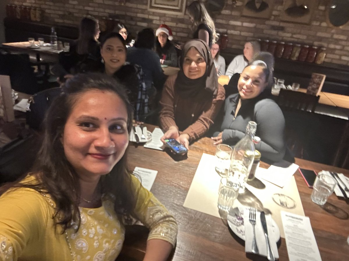 Desi girl in Scaddabush!!!!
With my team!!!