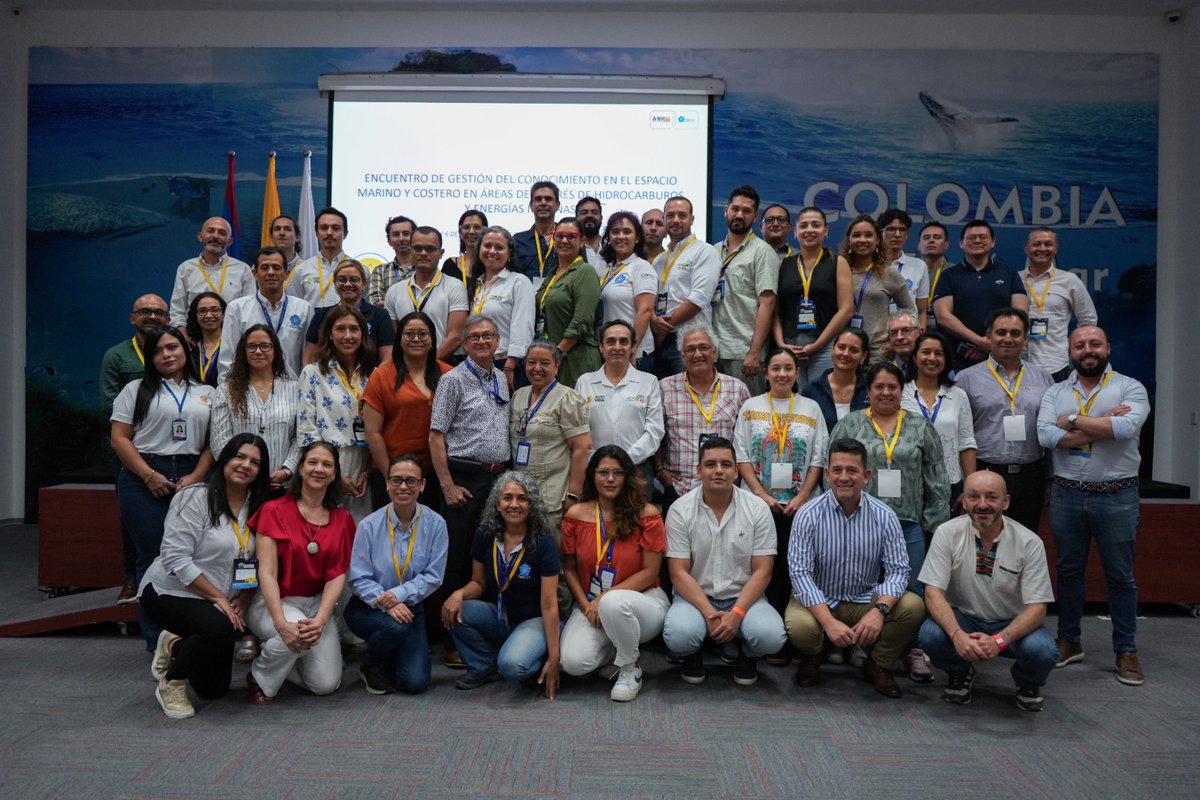 MinEnergiaCo's tweet photo. Participamos en el Encuentro de Gestión del Conocimiento en el Espacio Marino-Costero en Áreas de Interés para Hidrocarburos y Energía Marinas, organizado por @invemarcolombia y @ANHColombia. 

Allí destacamos: 
✅La importancia de una #TransiciónEnergéticaJusta, progresiva y sostenible.
✅ Los avances de la primera ronda eólica marina en el país, como referente para LATAM  y el Caribe.
✅ El trabajo interinstitucional entre nuestro @MinEnergiaCo , @invemarcolombia, MADS, @ANLA_Col y otras entidades del sector ambiental, en la construcción del cuarto de datos para esta primera ronda eólica offshore; espacio que pone a disposición de las empresas habilitadas la información ambiental disponible en el país.