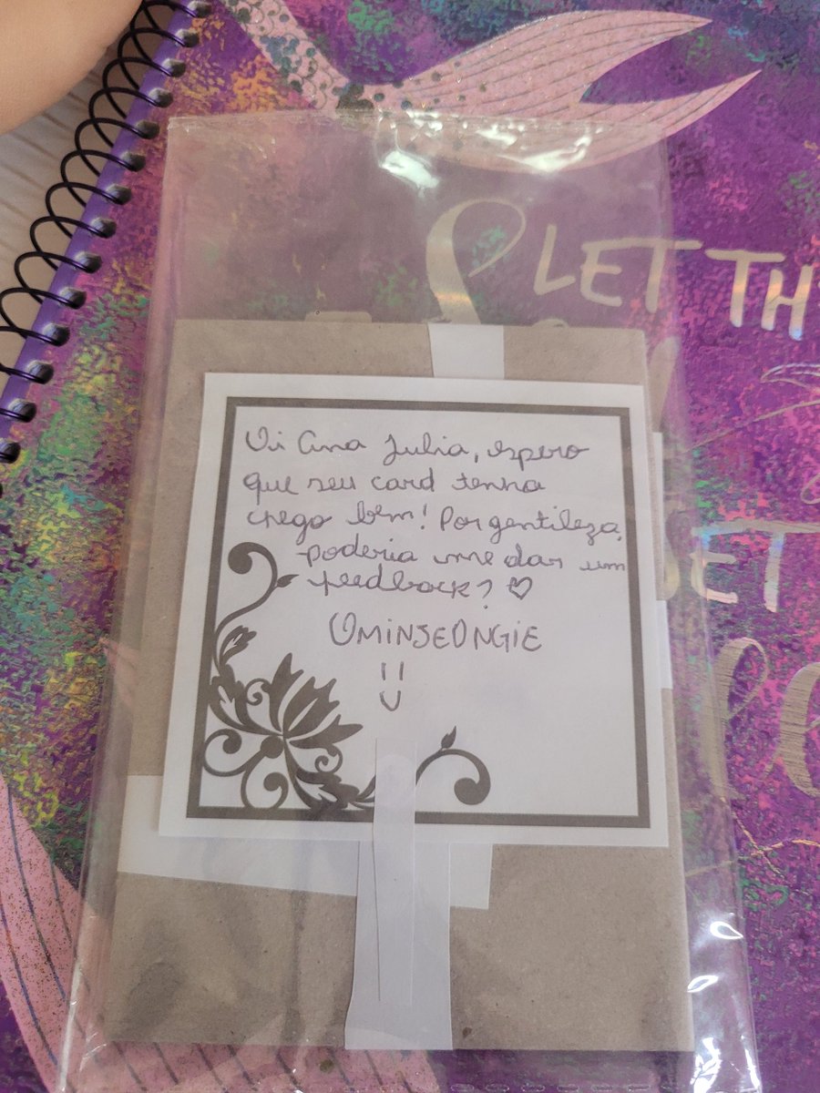 koobasky's tweet photo. feedback positivo para @minje0ngie por me vender esse jk do winter package! ele veio bem embalado, chegou rápido e ela foi muito querida. obrigada! 💗 https://t.co/9RNItLfriS