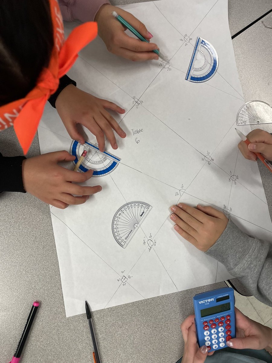 GrowWithMsB's tweet image. For our #handsonlearning station in math this week, students drew and measured angles! This group noticed the vertical and supplementary angles on their poster #guidedmath @StoneyBSharks @tvdsbmathk8