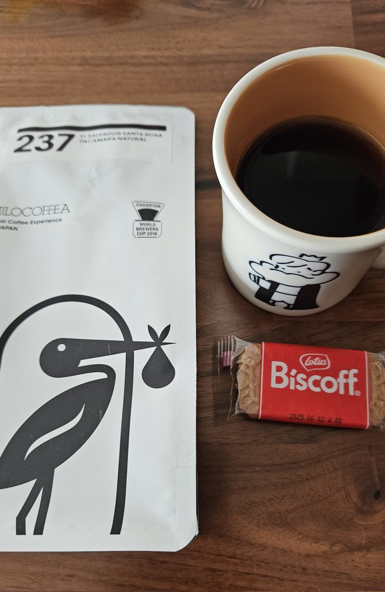 firepit_brew's tweet photo. 今朝は #philocoffea 
エルサルバドル、パカマラ　美味しい😋
軽く豆渋滞中、福袋も届くし気になる福袋もあるし困ったもんだ🤣
#今日のコーヒー #コーヒー #coffee #エルサルバドル #パカマラ #coffeeboy https://t.co/JD9T5Umtxo