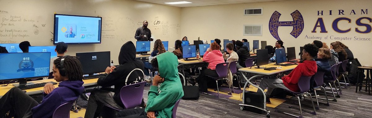 CtaeHs's tweet image. Mr. Ovince from @Google spoke to our class about Tech Careers in honor of CS Education Week! @AP_CoachHodge @SarahGrahamPCSD @ctae_pcsd @GaDOE_CS @csteachersorg #CSEdweek #GeorgiaDayofCode