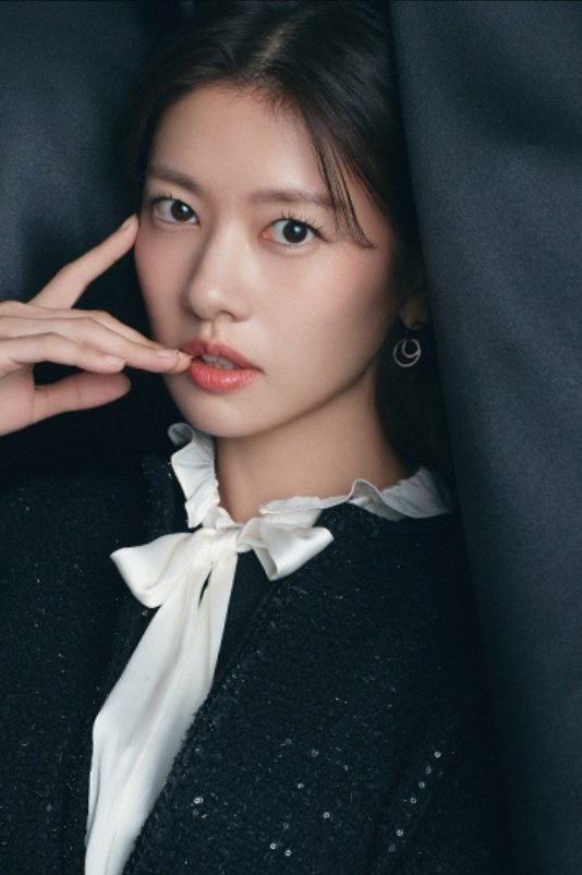MudeokLuvJanguk's tweet photo. Gud morning gorgeous pretty cutieful! 💋💋
#정소민 #ROEM https://t.co/V24qAwderL