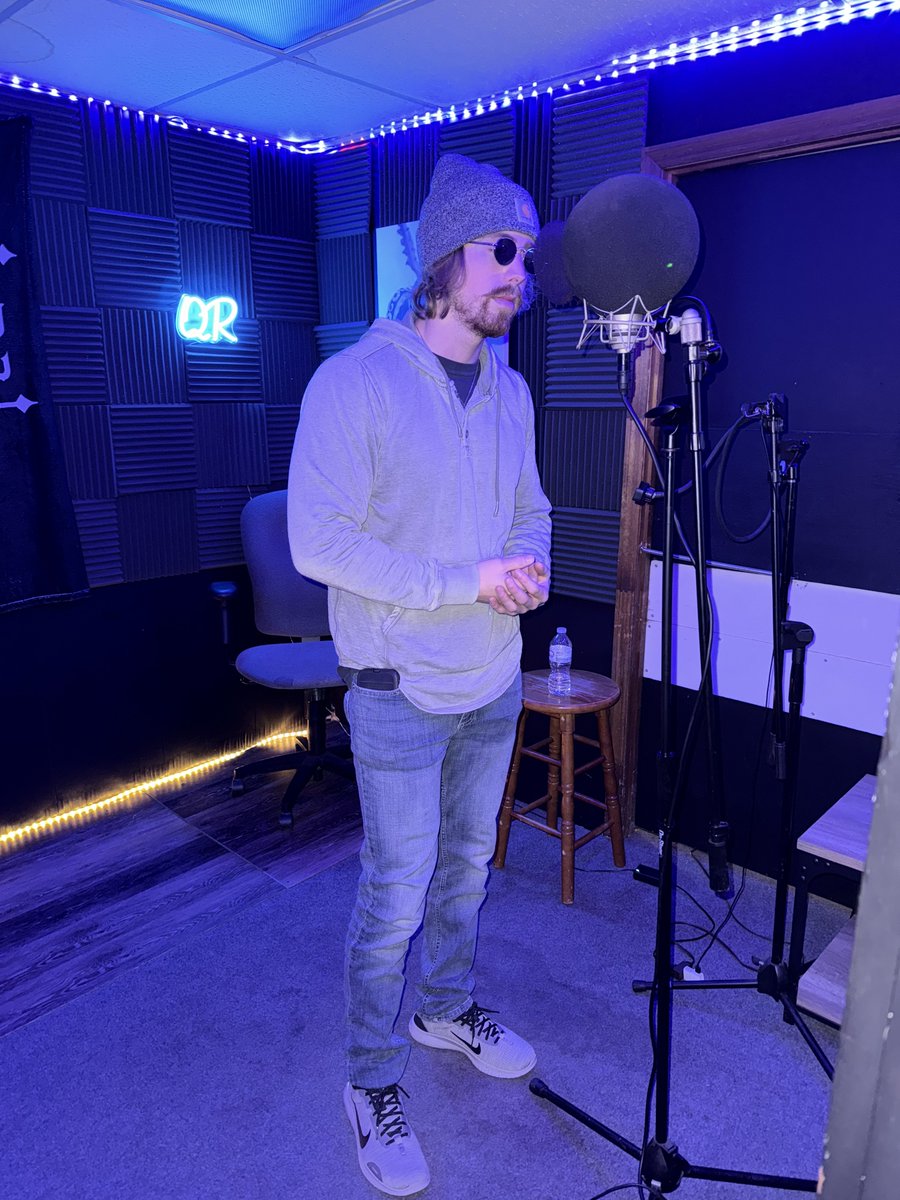 QuantumRecord's tweet photo. 🎶 Calling All Artists! 🎶

Our Quantum Records recording studio is open all week, and we’re on the hunt for the hottest new talent to take 2025 by storm! 💥 Whether you’re a rapper, singer, or producer, this is your chance to create something legendary.

@YoungBopete https://t.co/3QyfkNEl9k