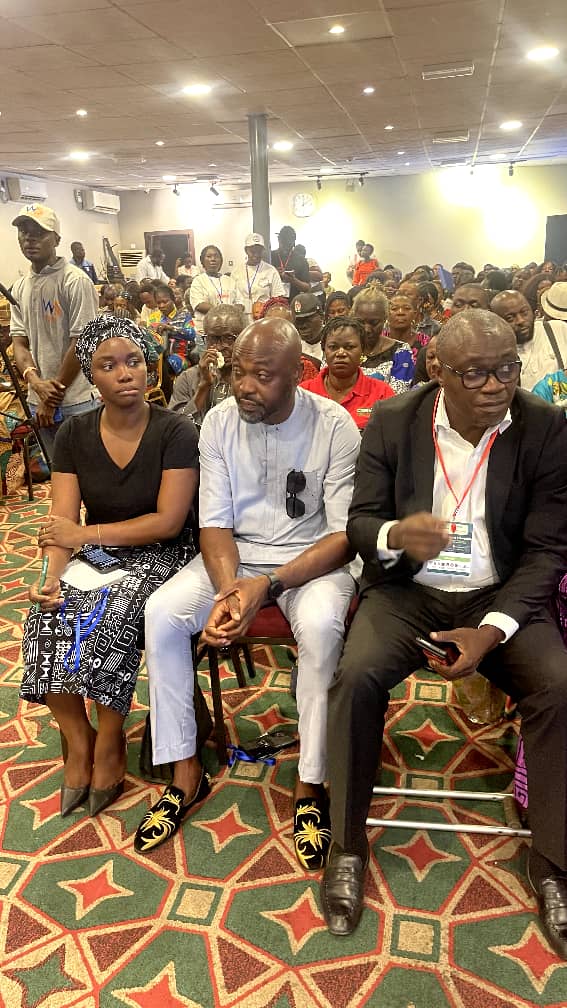 Spicyteejay's tweet photo. As the Founder of Bluemade Nigeria, the media partner and organizer of the Iwere Agricultural Symposium. We are proud to see that it was a huge success! Agriculture's transformative potential was explored with thought leaders.#Agriculture #Sustainability #IwereNation #Innovation https://t.co/cZ3F6YWG6Z