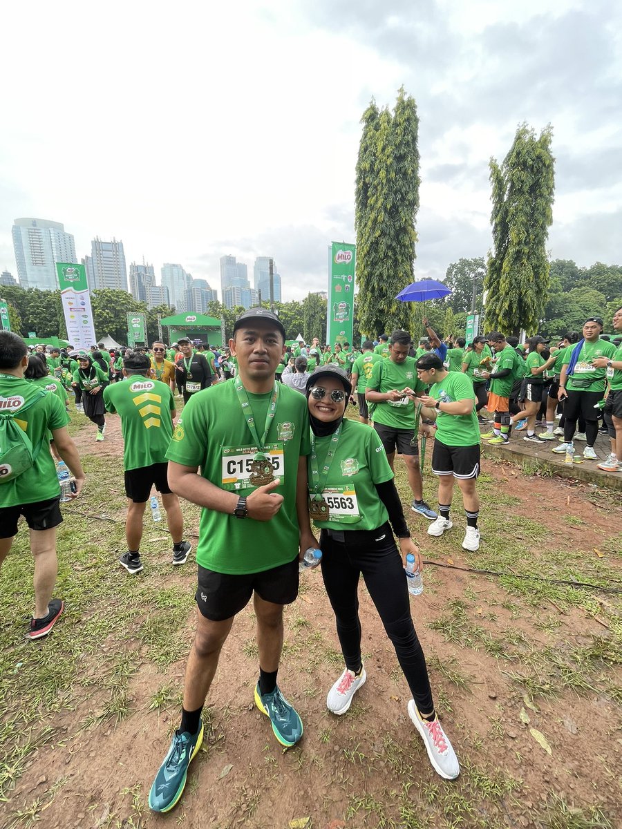 napummm's tweet photo. Banyak yg bilang “ngapain sih nad udah bayar mahal mahal disuruh lari cape cape”
Belum nyoba aja kleaaan🤣🤣🤣 https://t.co/yM3GvrNYVD