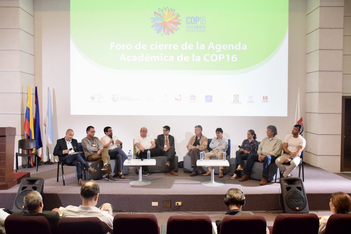 otriusc's tweet photo. 🌍✨ El profesor Jonathan Pelegrín de la Universidad Santiago de Cali estuvo participando en el Foro de Cierre de la Agenda Académica COP16. Un espacio de diálogo enmarcado en los resultados obtenidos durante la COP16 en la región. 🌱🤝

#USC #COP16 #DGI #Investigación https://t.co/KmPyGkimmy