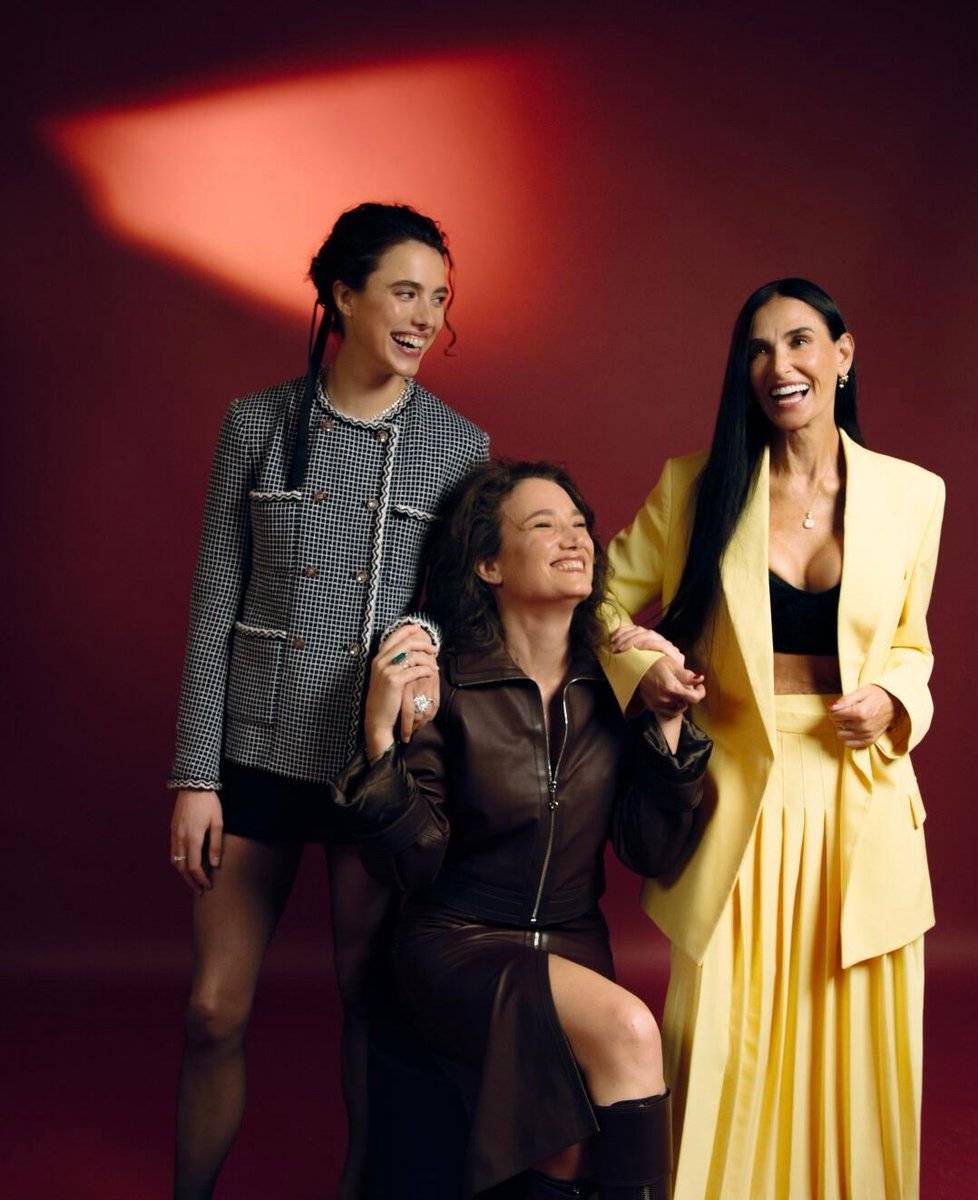 a Golden Globes-nominated mother convention