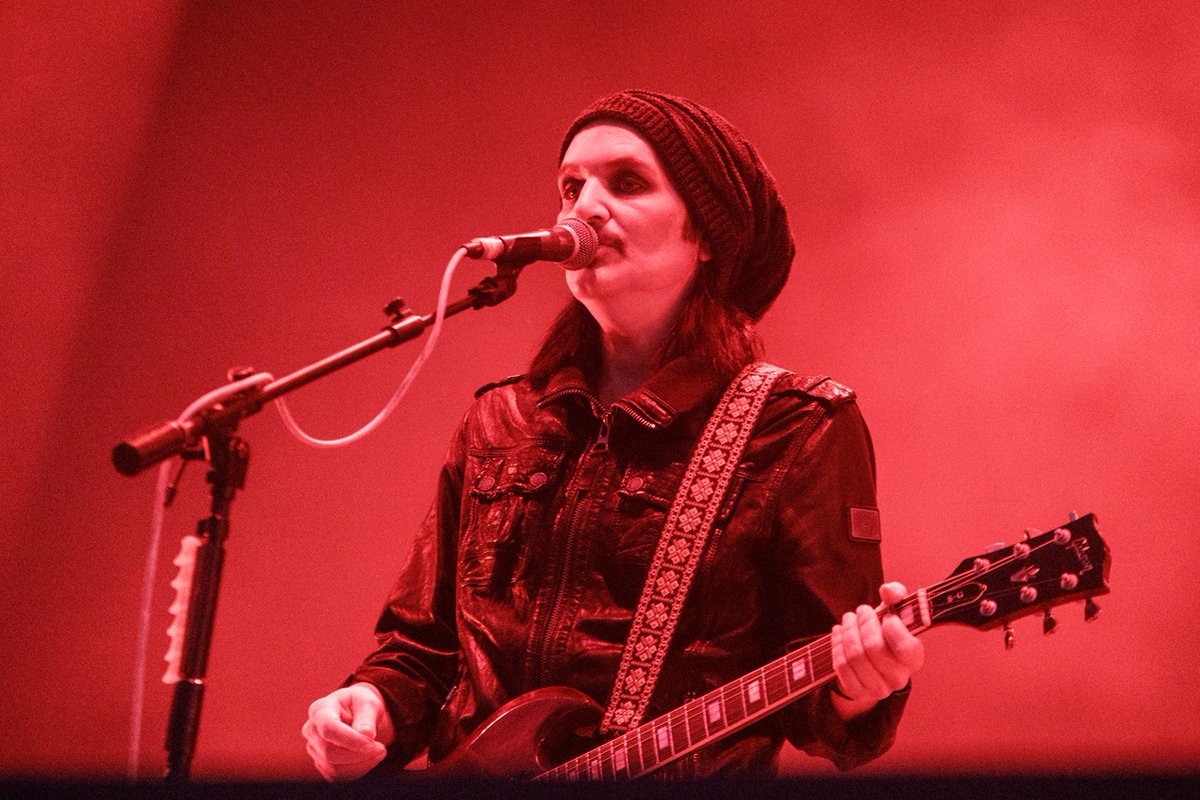 ÉPHÉMÉRIDE : le 10 décembre 1972 naissait Brian Molko, leader de <a href="/PLACEBOWORLD/">PLACEBO</a>.

Retour sur Never Let Me Go, leur dernier album en date : rollingstone.fr/placebo-never-…

#Placebo #BrianMolko
