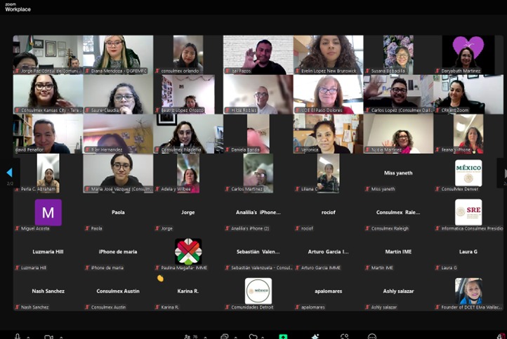 IME_SRE's tweet photo. ¡📢 Gran éxito en nuestra sesión de trabajo sobre #IMEBECAS! 🎓
Durante esta productiva reunión, compartimos con las Plazas Comunitarias cómo pueden convertirse en beneficiarias del programa IME Becas, fortaleciendo su labor en favor de la educación de nuestras comunidades en el extranjero. 💡 Además, resolvimos dudas y generamos ideas para continuar ampliando las oportunidades educativas para mexicanos en 🇺🇸.
¡Gracias a todos los participantes por su compromiso y entusiasmo! 🌟
#EducaciónParaTodasyTodos #PlazasComunitarias #IMEBecasSumaParaMultiplicar
@SRE_mx @INEAmx @SEP_mx