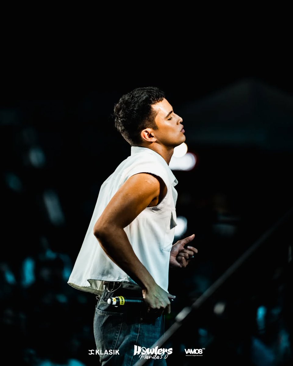 jamsread's tweet photo. James Reid @tellemjaye // Howlers Manila 3.0 @howlersmanila

📸: @dwightluna

#howlersmanila
#Howlerstransformation
#Cosplaymusicfestival
#klasik https://t.co/ZFzD2Y1lCe
