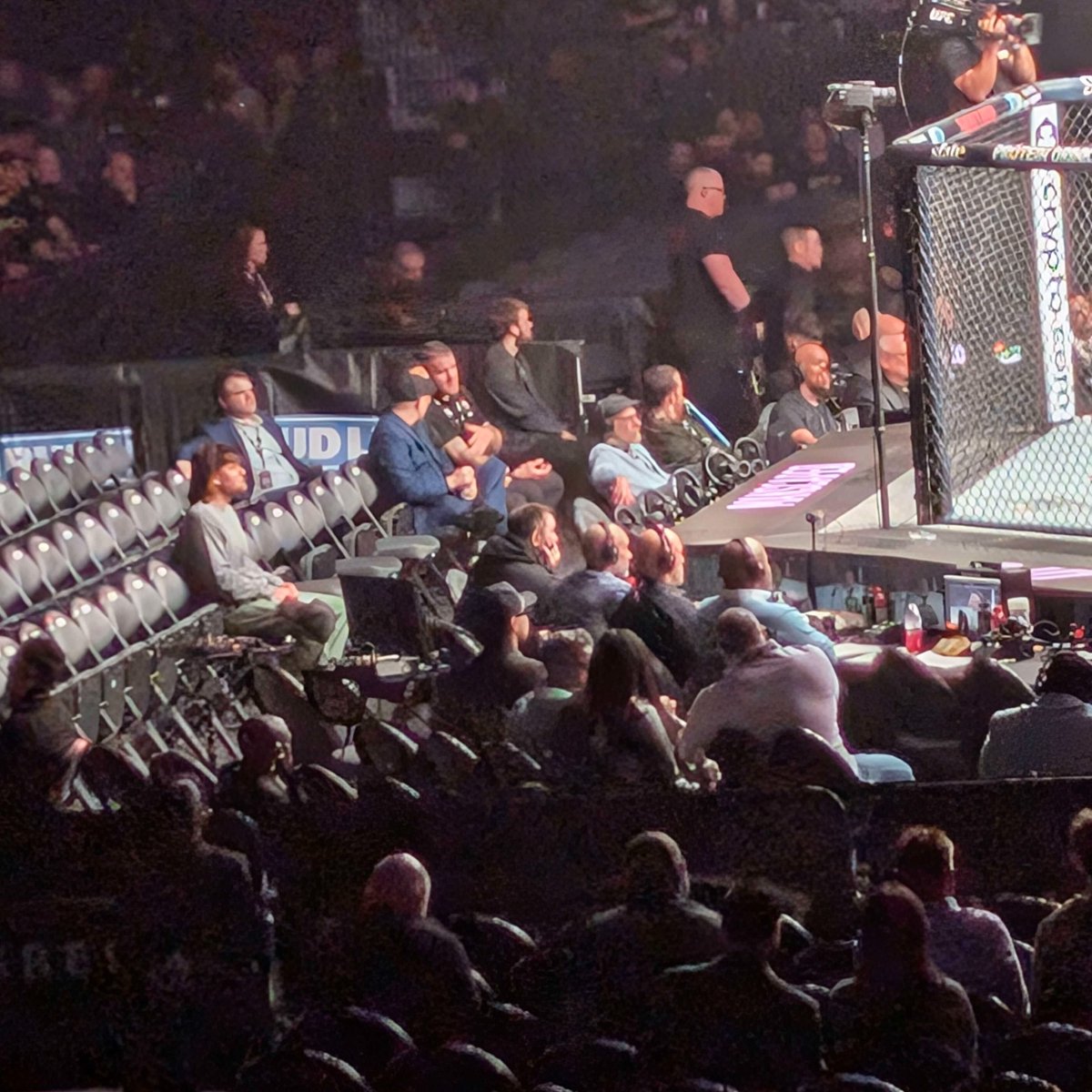 ALLONBLACK1919's tweet photo. @joeroganhq @TheoVon @ufc Here's another angle for ya! I had a blast - thanks
@MGMGrand and @UFC - Now it's time to hit the tables!
@TheoVon LET'S GAMBLE! 
https://t.co/xqzY57KTR4 #AOB #gamblingtwitter #BeGoodHumans https://t.co/KHeaRcGyrJ