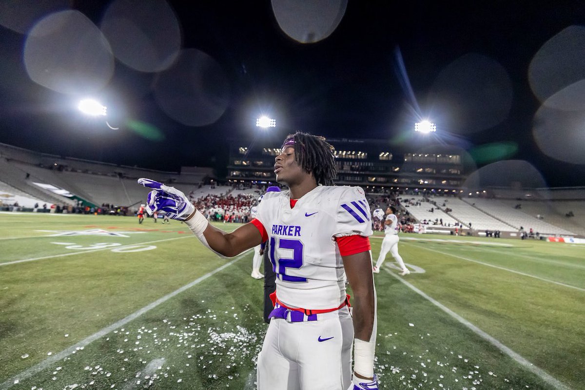 Talton Thomas (@taltonthomas1) on Twitter photo hudl.com/v/2RCpQa
Senior season highlights🫡
<a href="/CoachWarren23/">Frank Warren</a> <a href="/AHParkerFootba1/">A.H. Parker Football</a> <a href="/AL6AFootball/">Alabama6AFootball</a> <a href="/TheUCReport/">Billy Tucker</a> <a href="/ChadSimmons_/">ChadSimmons</a> <a href="/CD_Daniels2/">CD Daniels</a> <a href="/SBLiveAL/">Alabama High School On SI</a> <a href="/HallTechSports1/">Hall-Tech Sports</a> <a href="/TDARecruiting/">Touchdown Alabama Recruiting</a> hudl.com/v/2RCpQa
Senior season highlights🫡
<a href="/CoachWarren23/">Frank Warren</a> <a href="/AHParkerFootba1/">A.H. Parker Football</a> <a href="/AL6AFootball/">Alabama6AFootball</a> <a href="/TheUCReport/">Billy Tucker</a> <a href="/ChadSimmons_/">ChadSimmons</a> <a href="/CD_Daniels2/">CD Daniels</a> <a href="/SBLiveAL/">Alabama High School On SI</a> <a href="/HallTechSports1/">Hall-Tech Sports</a> <a href="/TDARecruiting/">Touchdown Alabama Recruiting</a>