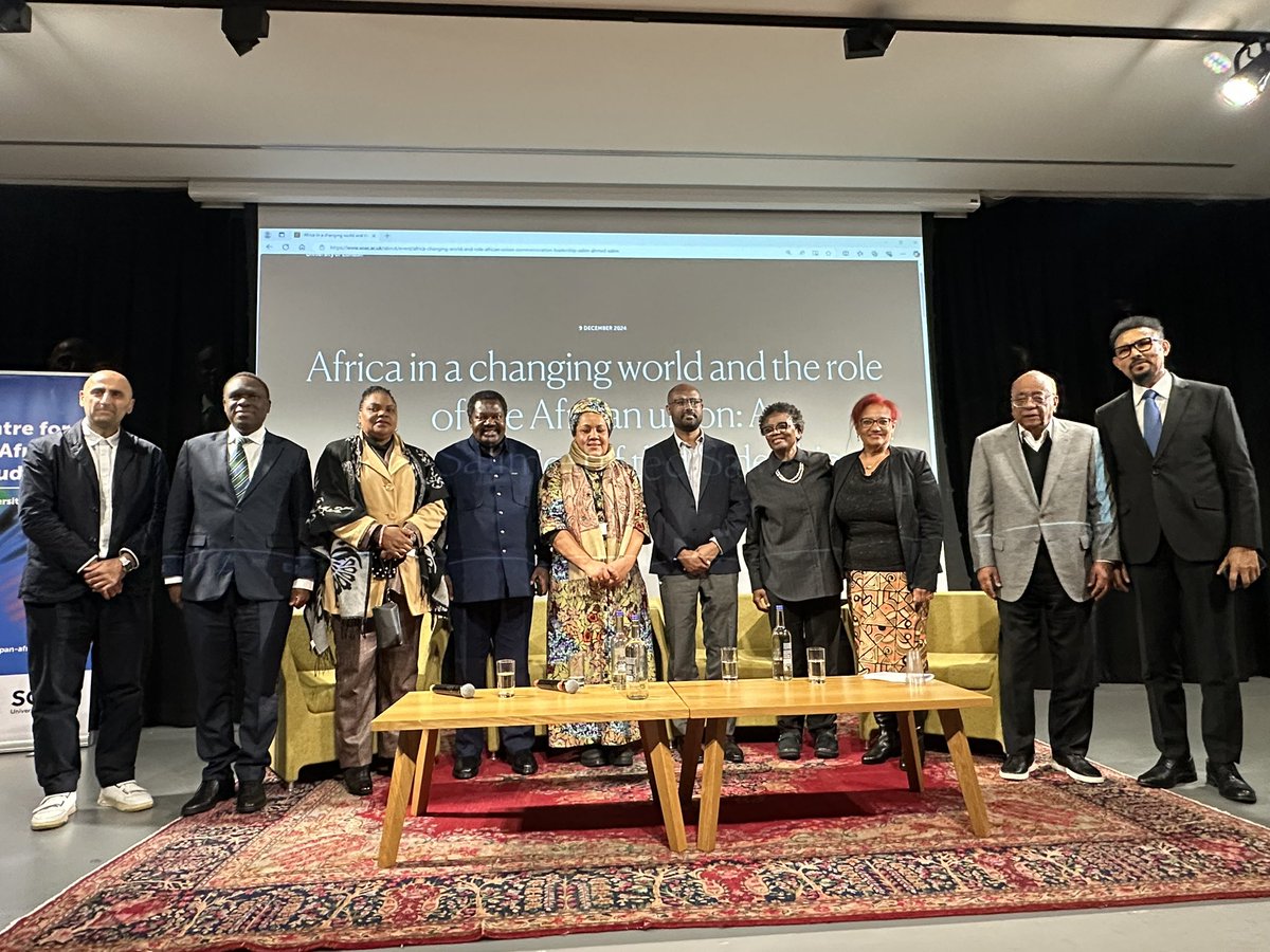 CAS_SOAS's tweet photo. Special thanks to our esteemed guests and everyone who attended the Salim Ahmed Salim Lecture series @SOAS both in-person and online.
Looking forward to having you again to our next event.
@DrSalimArchive @Mo_IbrahimFdn @MbelwaK @IdaHadjivayanis 
#SASLectureSeries https://t.co/2oYM8pmRyF