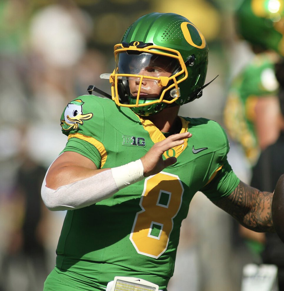 Total touchdowns:
• Cade Klubnik - 40 (33 pass, 7 rush)
• Dillon Gabriel - 35 (28 pass, 7 rush)

Total yards:
• Cade Klubnik - 3,761
• Dillon Gabriel - 3,750

Interceptions:
• Cade Klubnik - 5
• Dillon Gabriel - 6

Strength of Schedule faced:
• Cade Klubnik (Clemson) -