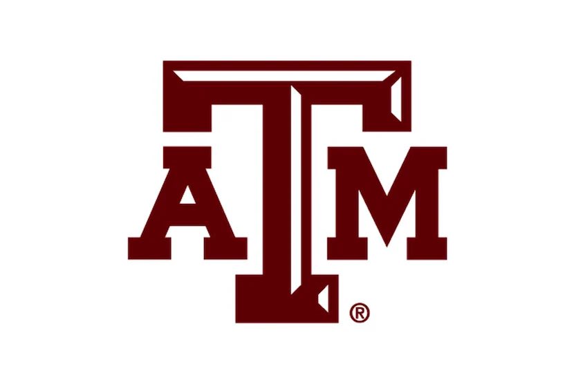 Malik_Charles_'s tweet photo. Blessed to get an offer from Texas A&amp;M @SpenceChaos https://t.co/bRVv6Y3qzA