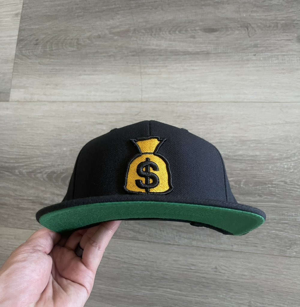 TraitMerch's tweet image. Money on my mind 💰
