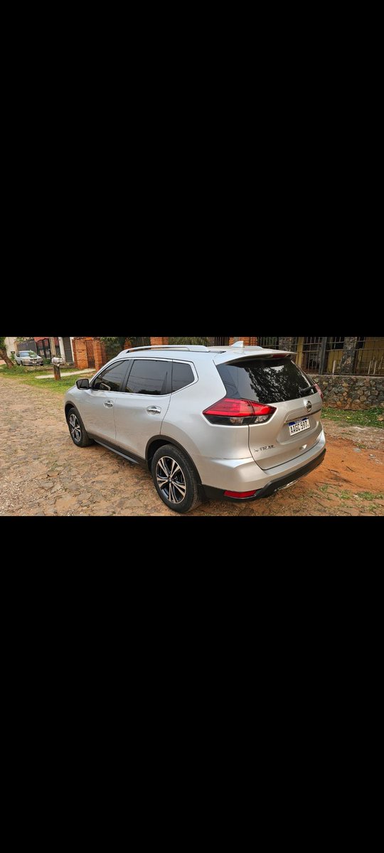 arielbolaos1's tweet photo. Sorteo 150.000 entre los que den Rt si logro vender por este medio.
Vendo Nissan Xtrail
Año 2020, modelo 2021
Motor 2.5 nafta
Caja Automática
Del representante 
Kilometraje 33.000
Está como nuevo el vehículo
Listo para transferir
21.000 USD
0971265385
#Nissan #xtrail https://t.co/K6jMikGLzr