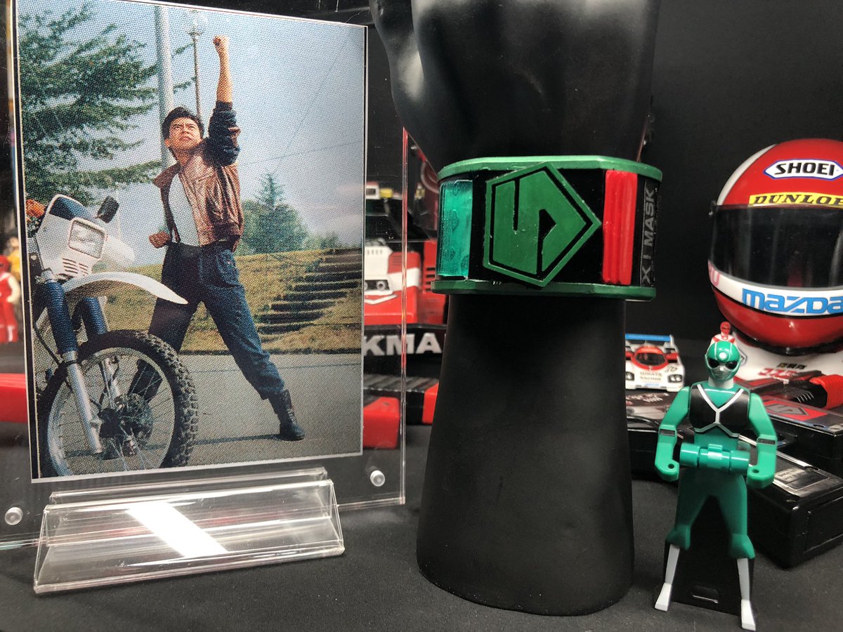 Nik_Nakk14's tweet photo. I decided to make a Masking Brace based on X1 Mask! Change Power!!!!
@azumashinji 

#x1mask
#光戦隊マスクマン #マスキングブレス #sentai #morpher #powerrangers #maskman https://t.co/LlwJWVl8AO