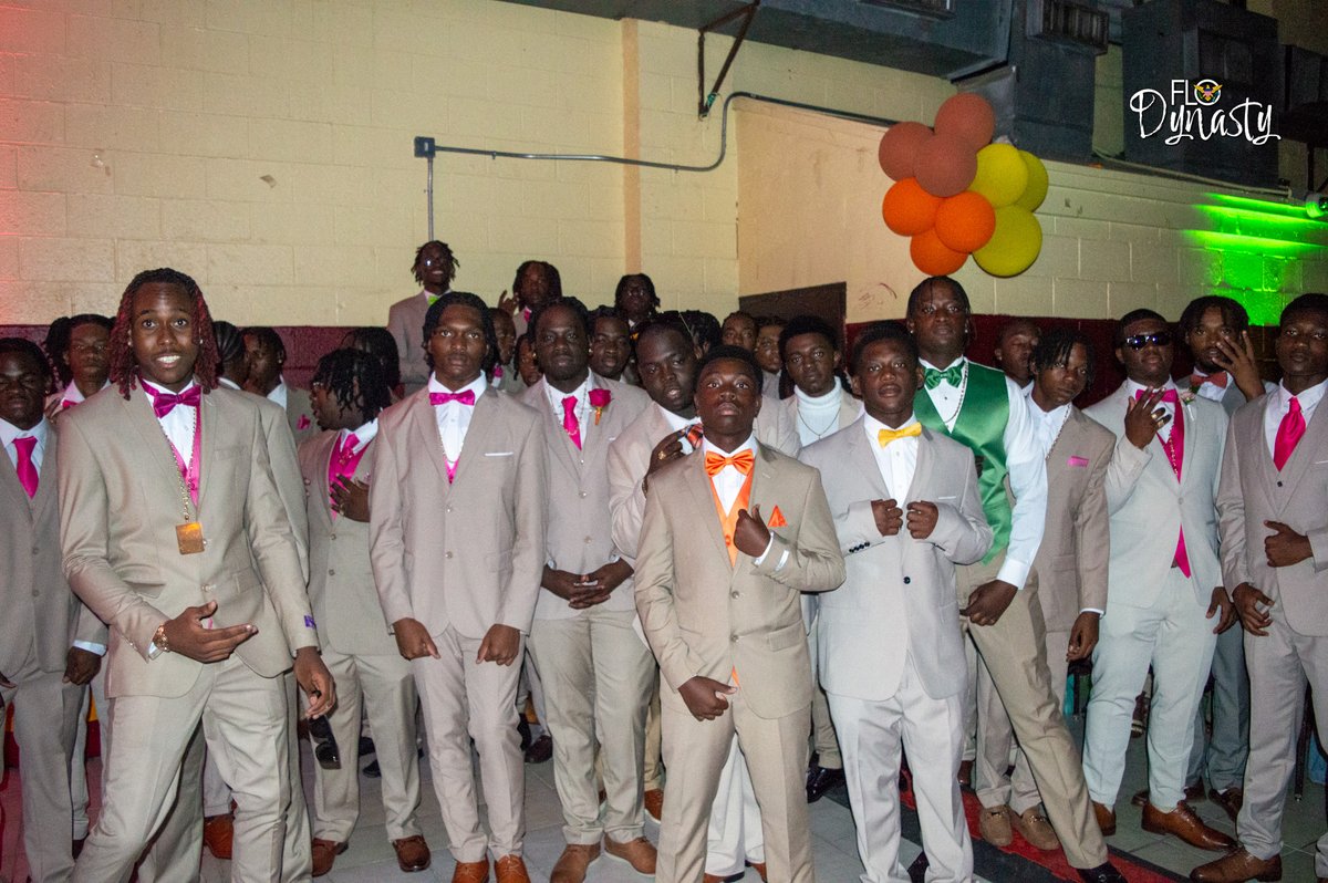 flo_dynasty's tweet photo. 🌟 Ooh, What a Night! 🌟 The IEKHS Class of 2025 shined during their Introductory Night, taking us on “An Exquisite Journey Across the Tides.” ✨

📸 See all the pictures and watch the full event videos here:
https://t.co/yAlx0t4QqR

#IEKHSClassOf2025 #FloDynasty #VirginIslands https://t.co/0jqdH1u3ve