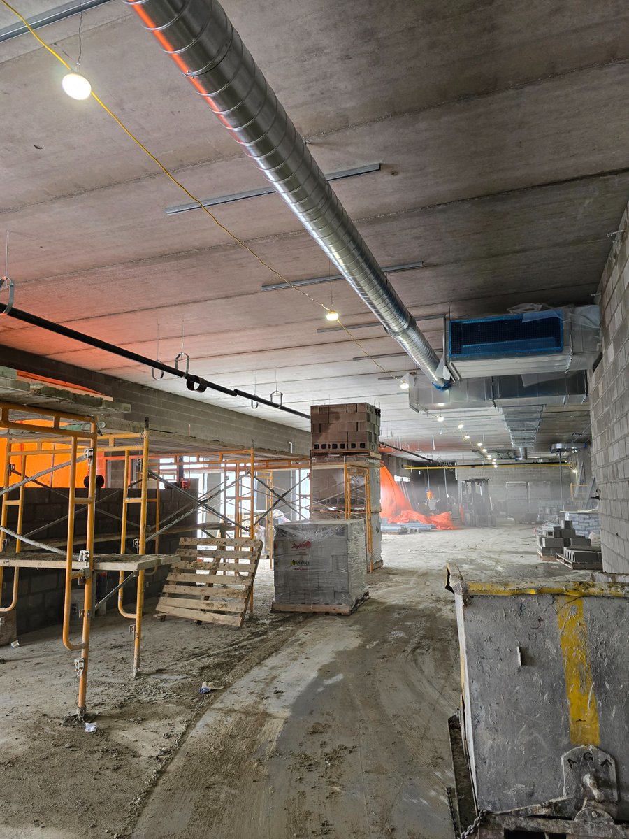 We had the opportunity to visit the site of our new school in the growing Rosenberg neighbourhood, set to open its doors in September 2025! 🏗️✨ It’s exciting to see the progress and construction underway as we prepare to welcome future students to this vibrant community. 🏫