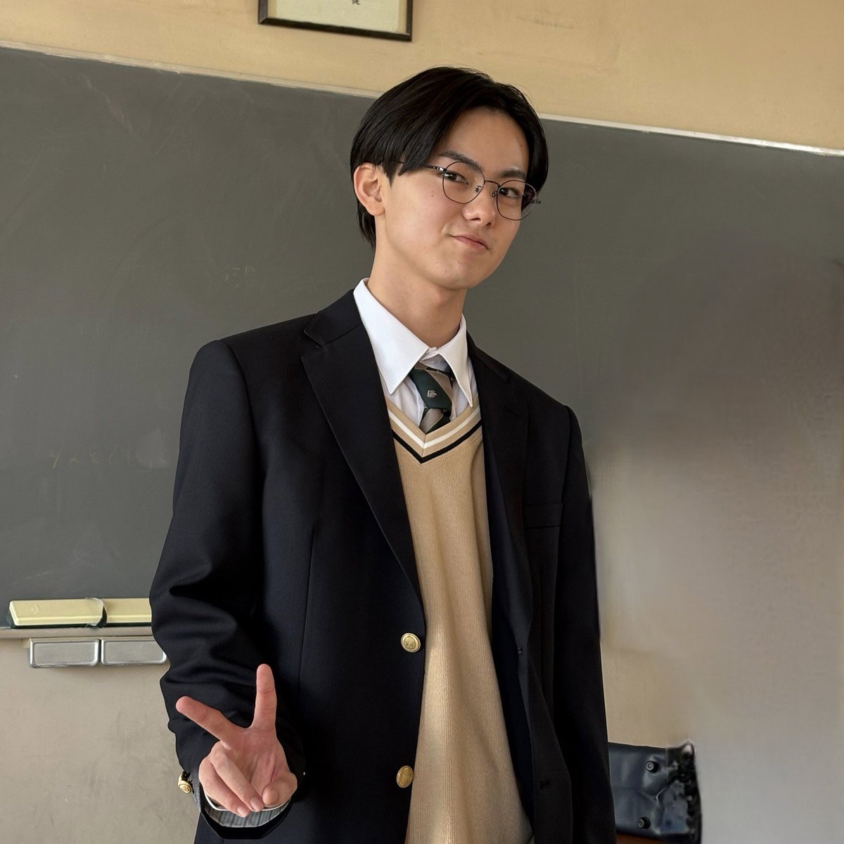 ishin_supafuru's tweet photo. この度、2025年1月11日(土)放送開始ABCテレビ「#恋愛革命 」に辻翔太郎役で出演します！！初めての連続ドラマなので緊張しましたが、全力で頑張ったので是非ご覧ください！
【TV】
ABCテレビ「恋愛革命」
2025年1月11日(土) 放送開始
▷▶︎https://t.co/L9y4B4DCDY https://t.co/HJO2hr4bnt