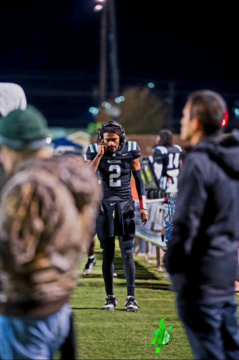 Check out this highlight
hudl.com/video/3/196209…
Playoffs stats 4 Games 
🏈 52 for 71 
🏈 73.5%
🏈 750 yards total
🏈 8TDs 4Ints 

Nico Victorian Class of 2025
Plaquemine High School | LA | QB/ATH | Baseball &amp; Football | 3.5 GPA | 6-4A H/M 
Ht: 6' 1/8
Wt: 170
40: 4.5
Shuttle: 4.5