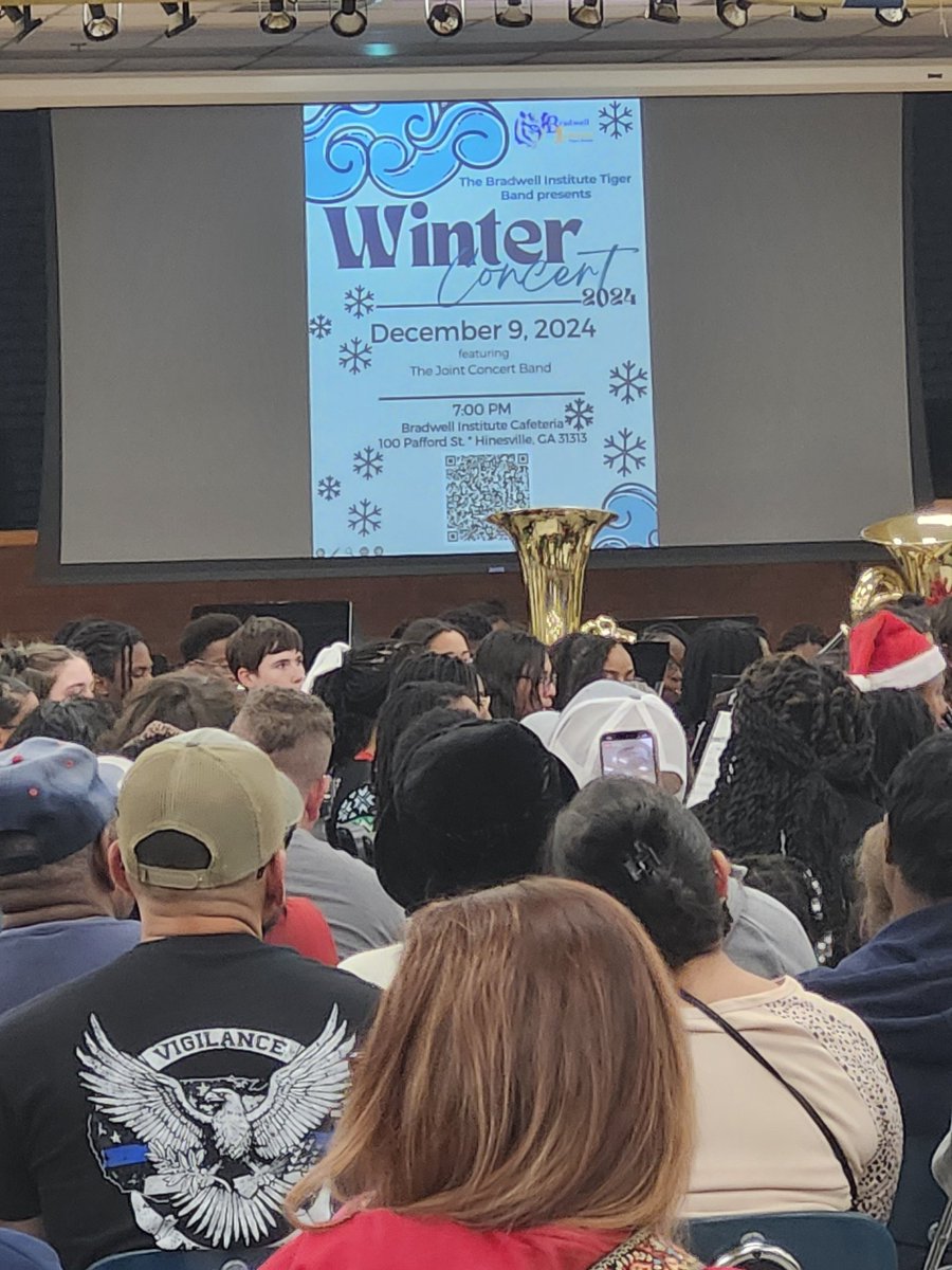 bibandboosters's tweet photo. Packed house at the @BITigerBands Winter Concert! #BI #YouKnow https://t.co/egvXOTa2eL