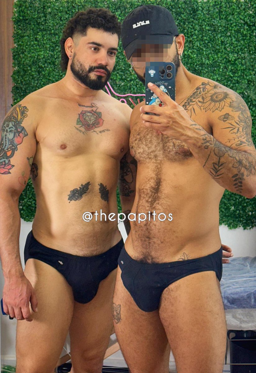 thepapitos's tweet photo. Feel me 💦 https://t.co/Ylzs0Y2opy