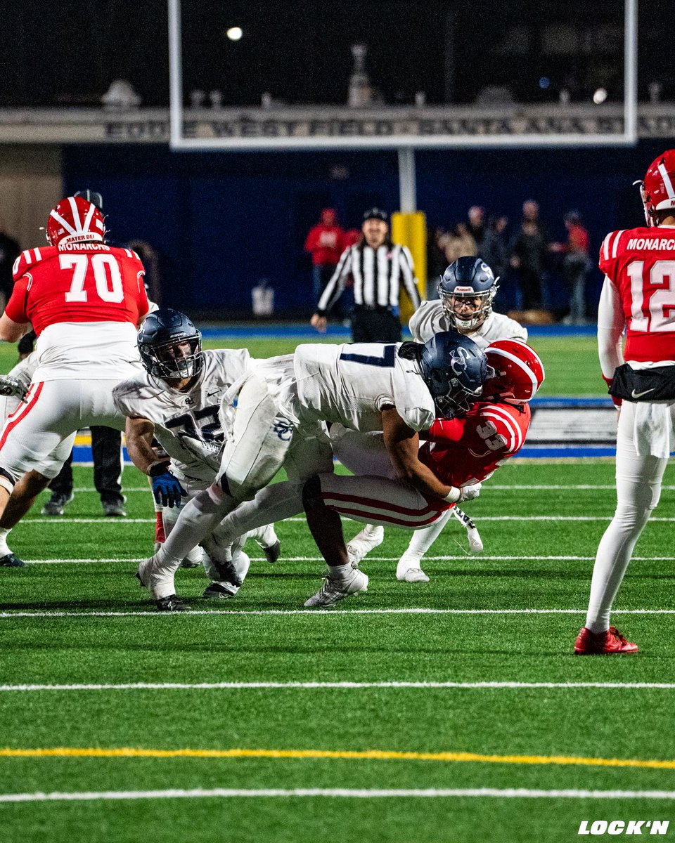 SeifangaL's tweet photo. Check out my  Senior season 2024 on @Hudl https://t.co/OREYJ3fse0 #hudl https://t.co/Q3AnrOvmg5