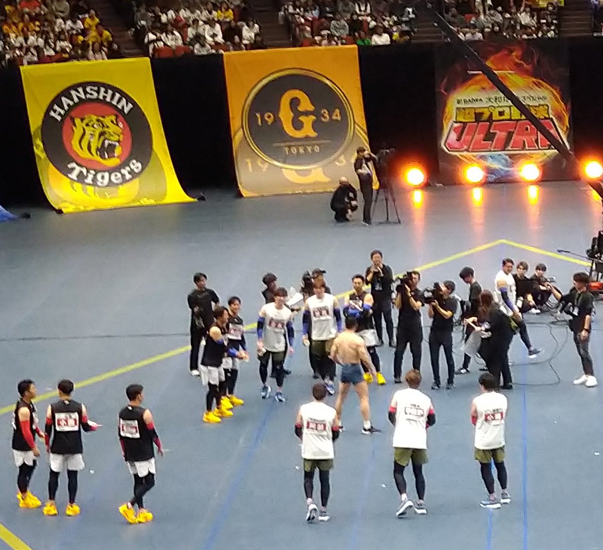 今まで誰ひとりとして取ることのできなかった飴取りゲームに挑戦するプロ野球選手たち。なかやまきんに君から飴を取ることのはできたのかい？できなかったのかい？？どっちなんだい？？？放送は2025年1月5日午後２時〜　ytv系全国ネットで #ytvアンバサダー #超プロ野球ULTRA  #PR