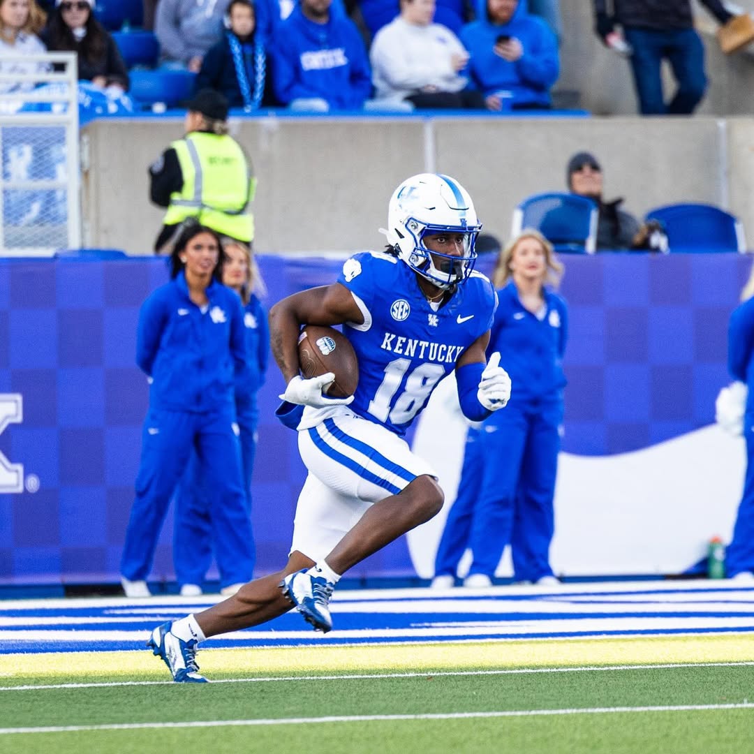Pete Nakos (@petenakos_) on Twitter photo Kentucky wide receiver Brandon White has announced he plans to enter the transfer portal. Repped by <a href="/NFLKyleS/">Kyle Schaufel</a>.
With two years of eligibility remaining, he's been clocked with a 4.28 40-yard dash, per UK.
on3.com/teams/kentucky… Kentucky wide receiver Brandon White has announced he plans to enter the transfer portal. Repped by <a href="/NFLKyleS/">Kyle Schaufel</a>.
With two years of eligibility remaining, he's been clocked with a 4.28 40-yard dash, per UK.
on3.com/teams/kentucky…
