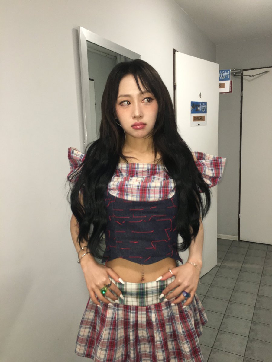 for yves tweet media