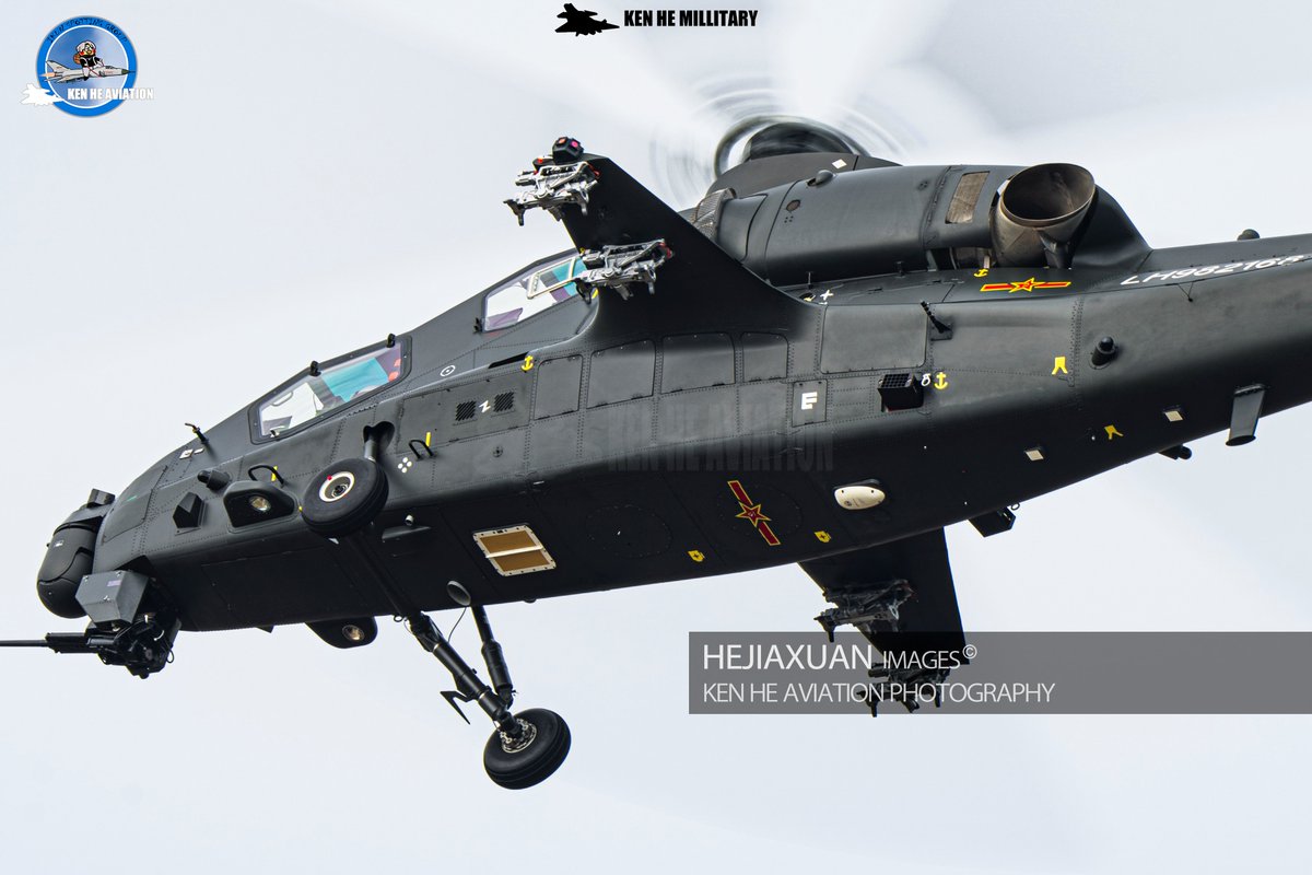 KenHe1587199's tweet photo. The Harbin Z-20 and Changhe WZ-10 display during Zhuhai Airshow 2024,The pilot on the left side is Xu Fengcan who is the star woman pilot during these years in China.#aviation #airshow #militaryaviation #aviationphotography #chinamilitary #peoplesliberationarmy #ZhuhaiAirShow2024 https://t.co/PbwhLaUMag