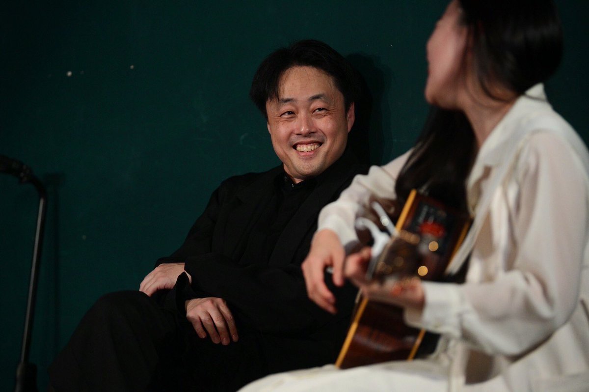 2024lazybones's tweet photo. 本日昼の #リフレクション
14:00開演
受付13:15
開場13:30
@楽園
お陰様で残席僅か！
当日券は受付時間より販売
お手洗いが少ない為近隣施設でお済ませ頂けますと助かります。
混雑が予想される為お早目のお越しをお待ちしております！
作劇をめぐる女をめぐる論争劇明日迄↓
https://t.co/F1zi2co7t3 https://t.co/IRYTBSkshs