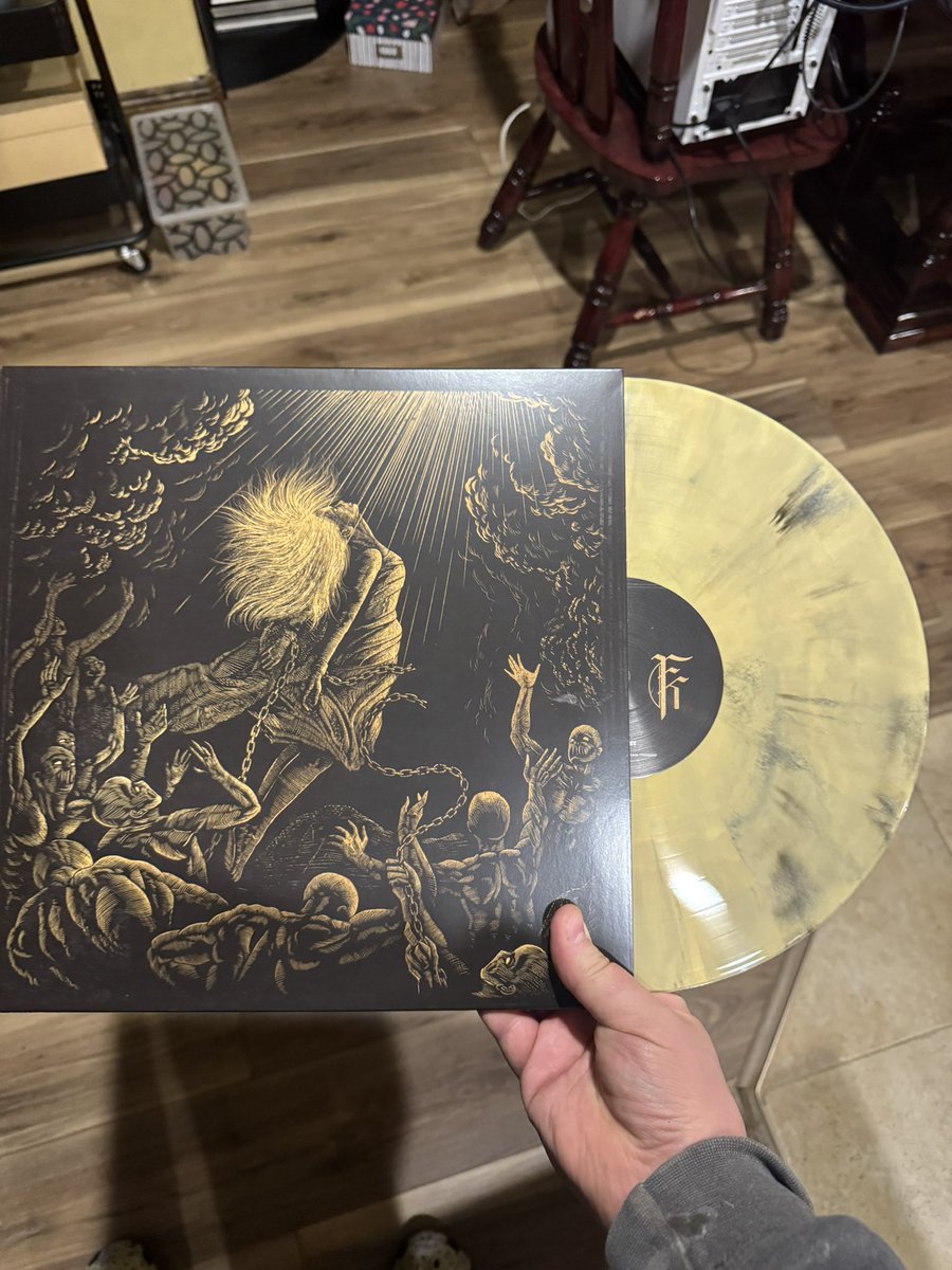 KoeppThomas's tweet photo. Welp finally snagged my favorite @fitforaking album on vinyl. Thanks boys for repressing this! 🥲 #slavetonothing https://t.co/7ptkN1jqVF
