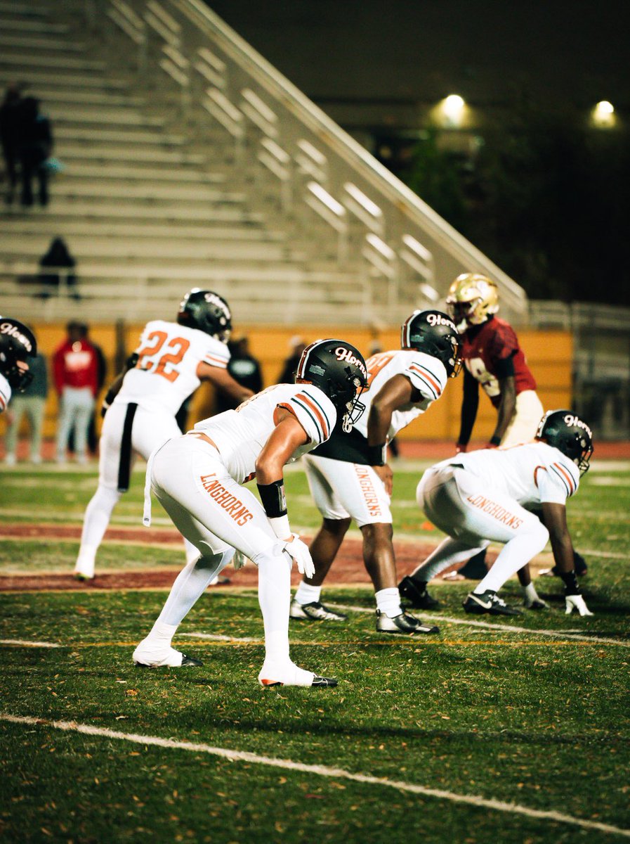 BraydenRouse8's tweet image. year 3 ☑️ time to get to work.

105 tkls, 14 TFL, 3.5 scks, 5 PBU’s 
25 catches, 378 yards, 8 TD’s

🎥: hudl.com/v/2PjNmu