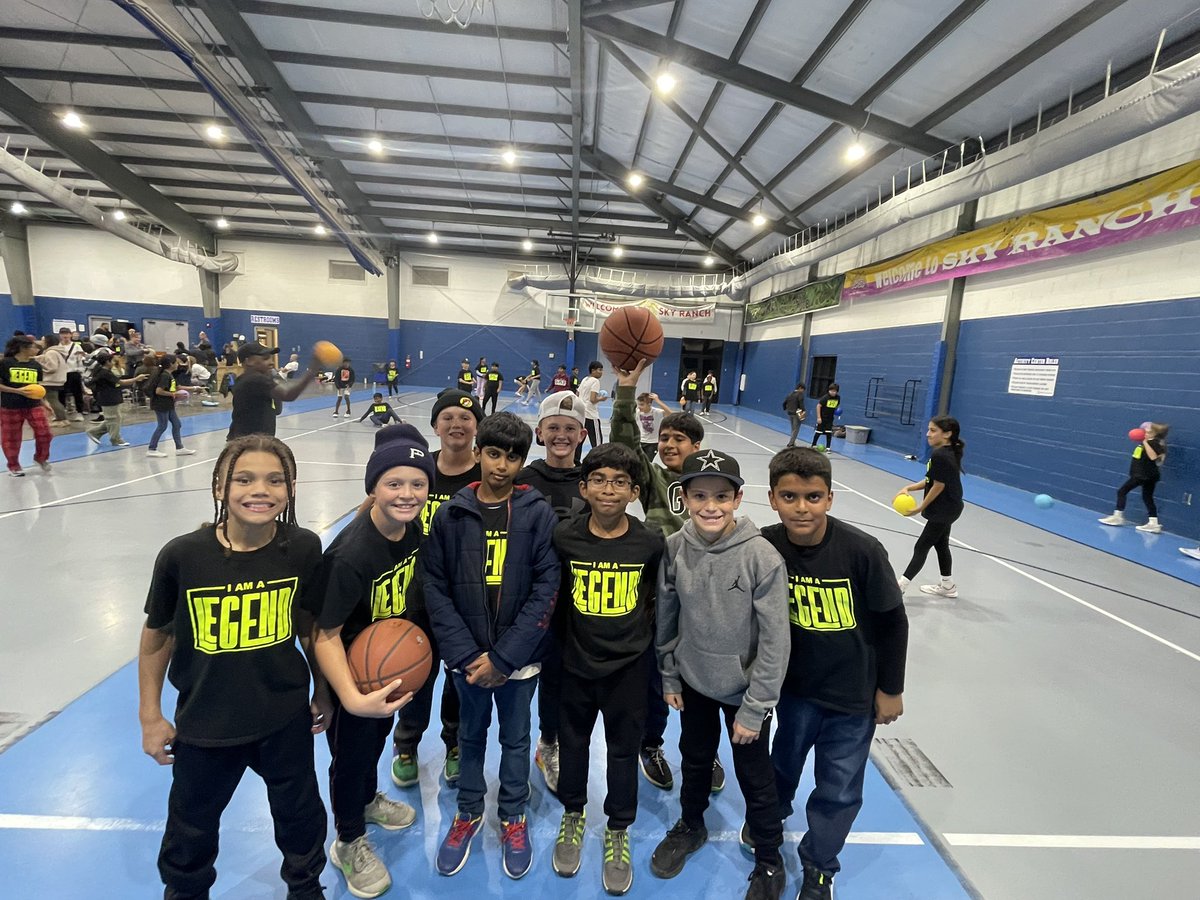 Amanda Watson tweet media